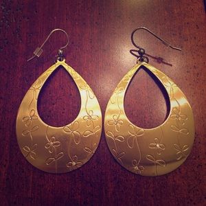 Gold flower earrings